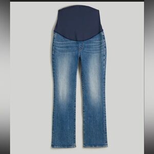 Madewell Petite Maternity Over-the-Belly Kick Out Crop Jeans – Oneida Wash